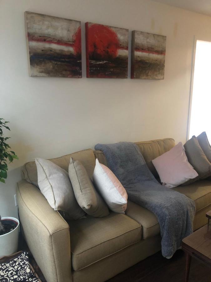 Quiet-Comfy 3 Bedroom Home On A Tree Lined Street In Kits Vancouver Exteriör bild